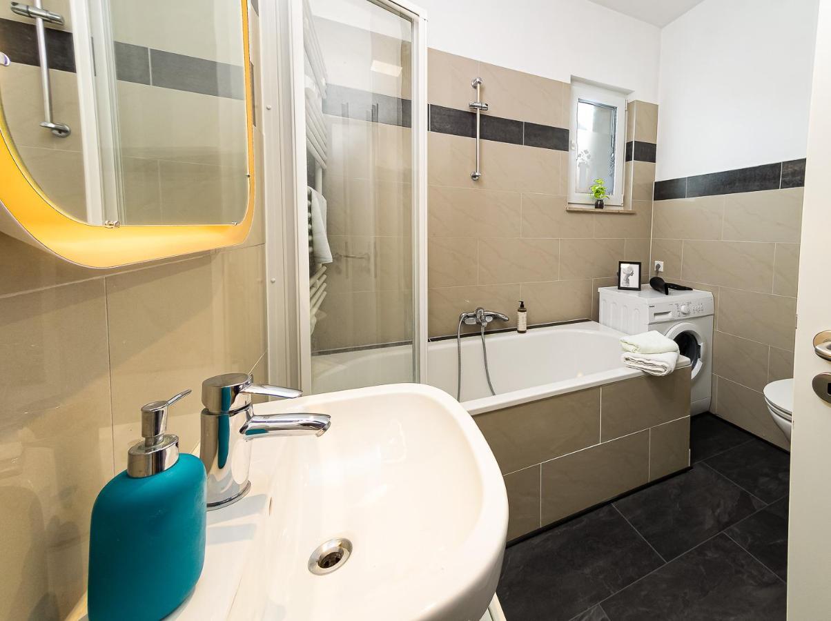 Fabelhafte Apartments Zum Wohlfuehlen Mit Junik Apartments Duisburg Eksteriør billede